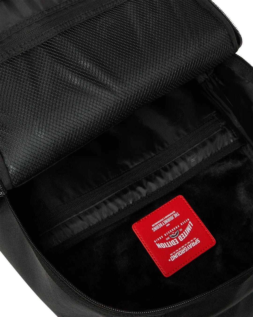 Futurebag™ The Golden Fang Shark Backpack Black Shoulder Strap